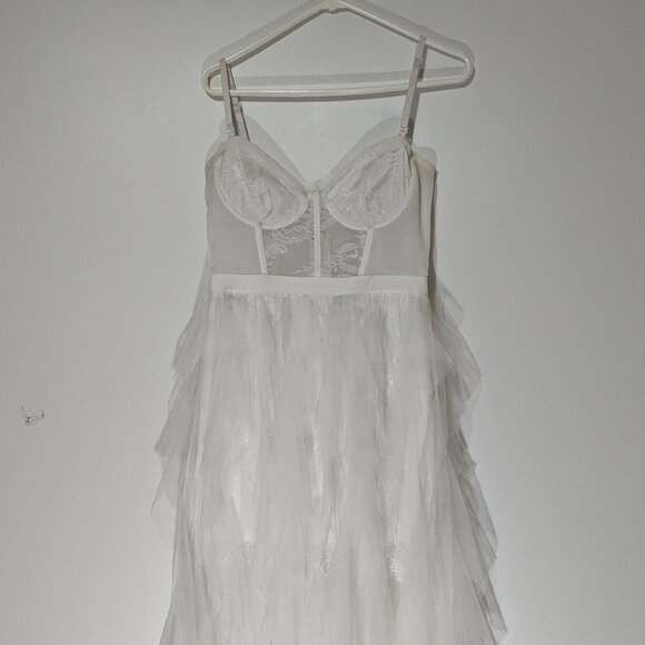 Klesis Miley Mini Lace Dress with Ruffle Overskirt White Size Large - Picture 3 of 8